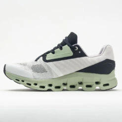 On Running On Cloudstratus Women's White/Black 9 On Running On Cloudstratus Women's White/Black -Sport Shoes Sales 048011 1